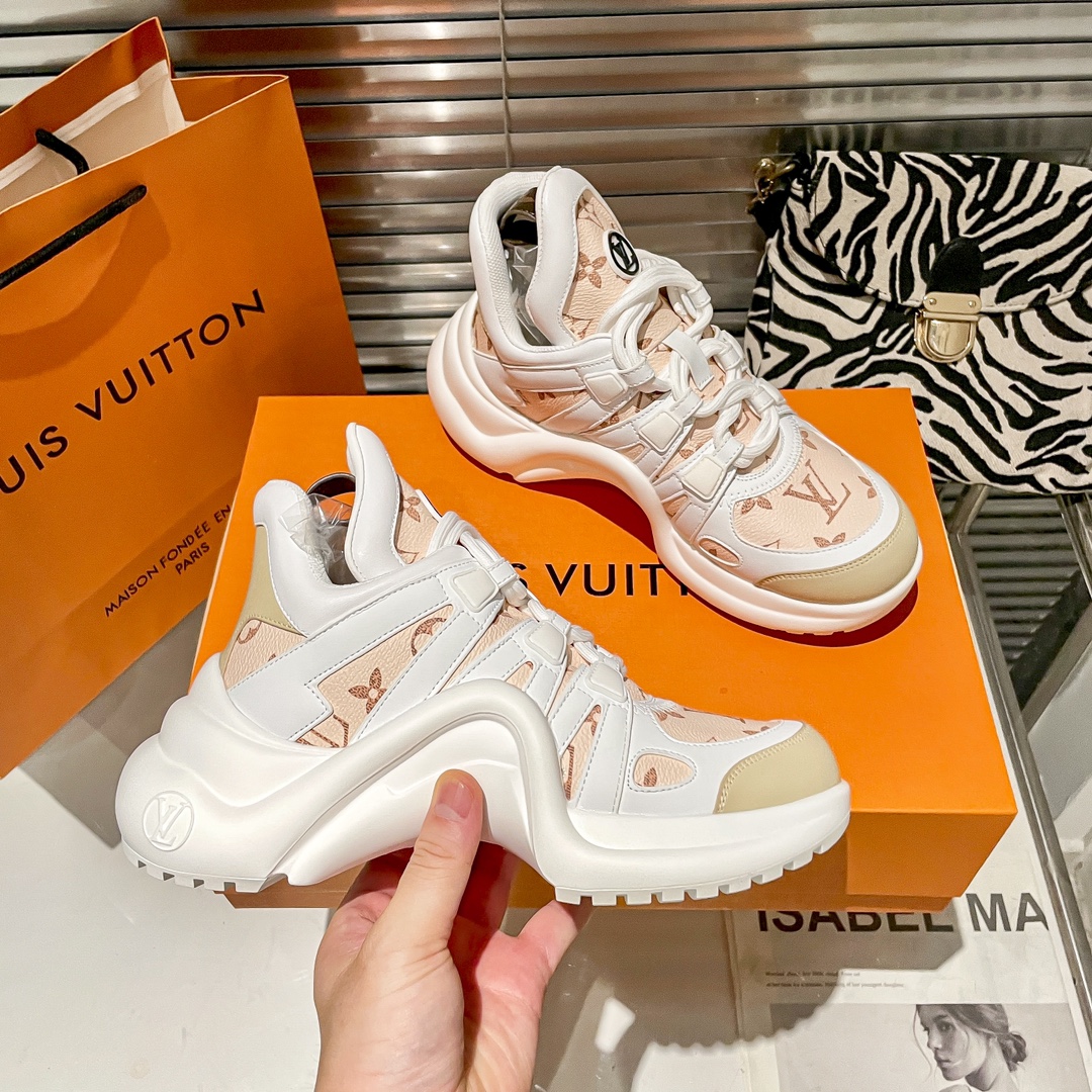 Women's Archlight Sneaker