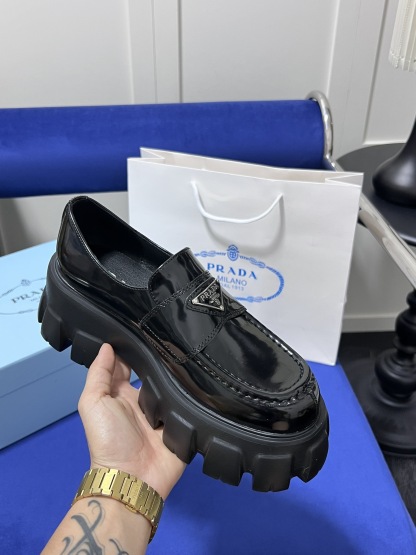 Monolith Lug Sole Loafer