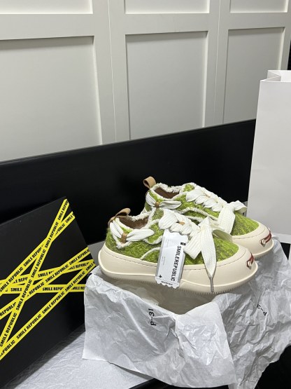 Olive Green Low Top Sneaker