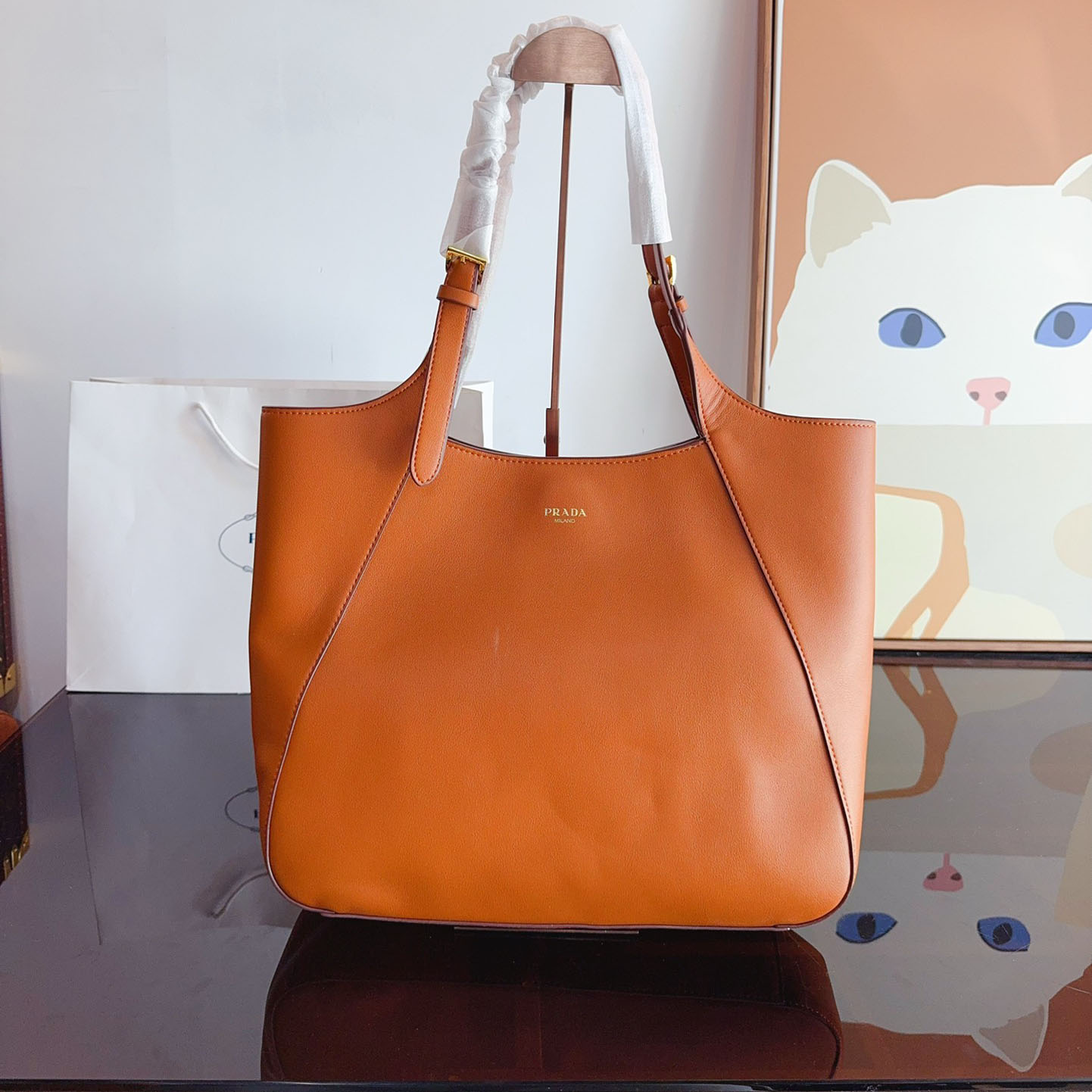 Large leather tote bag