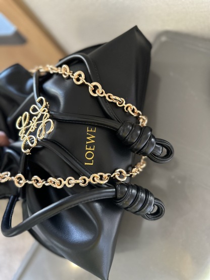 Flamenco purse in mellow nappa lambskin