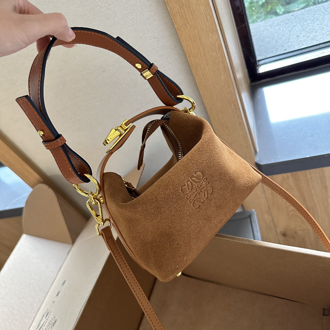 Cubi Anagram Jacquard & Calfskin Shoulder Bag