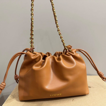 Flamenco purse in mellow nappa lambskin
