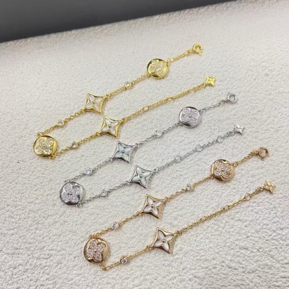 Pure Alhambra bracelet, 4 motifs