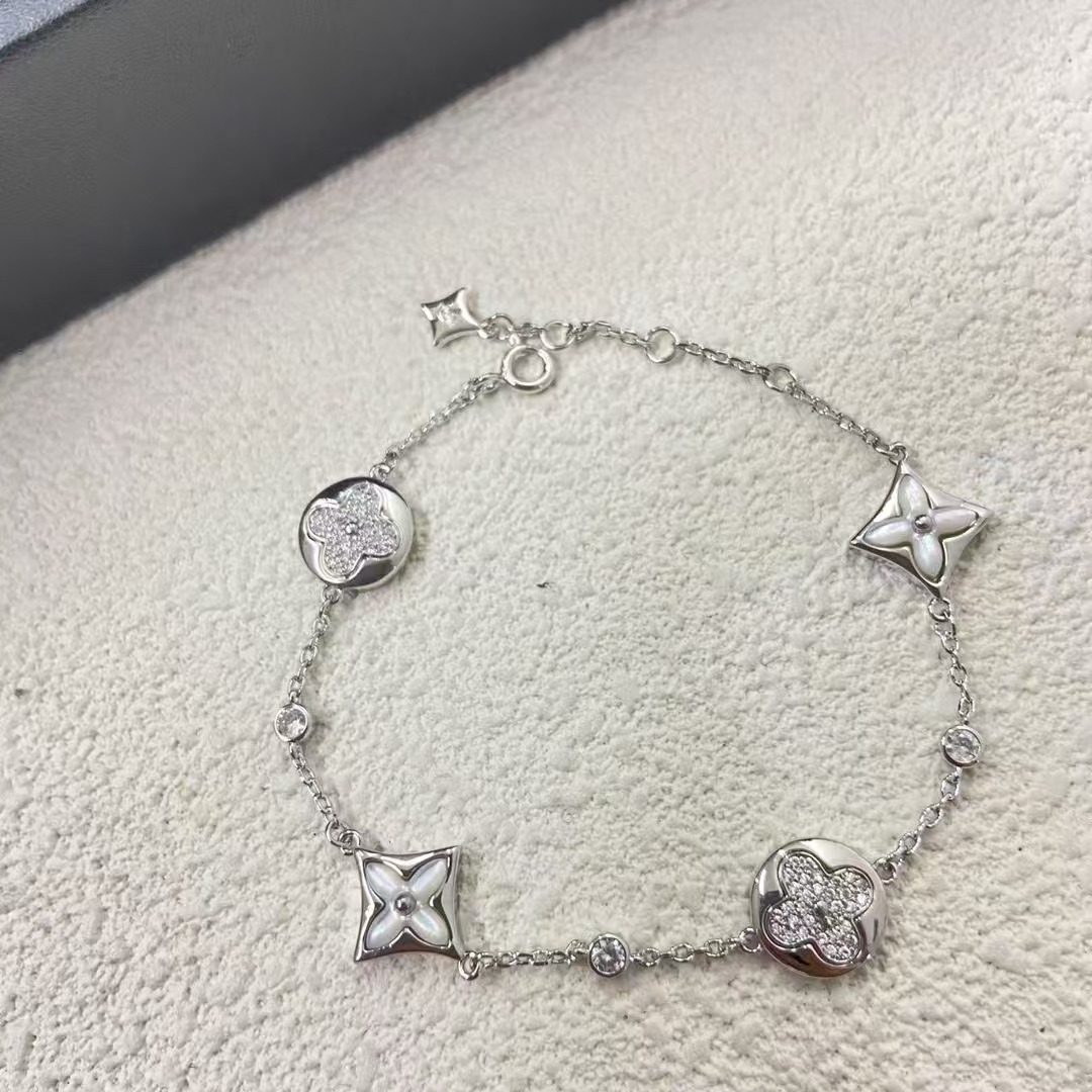Pure Alhambra bracelet, 4 motifs