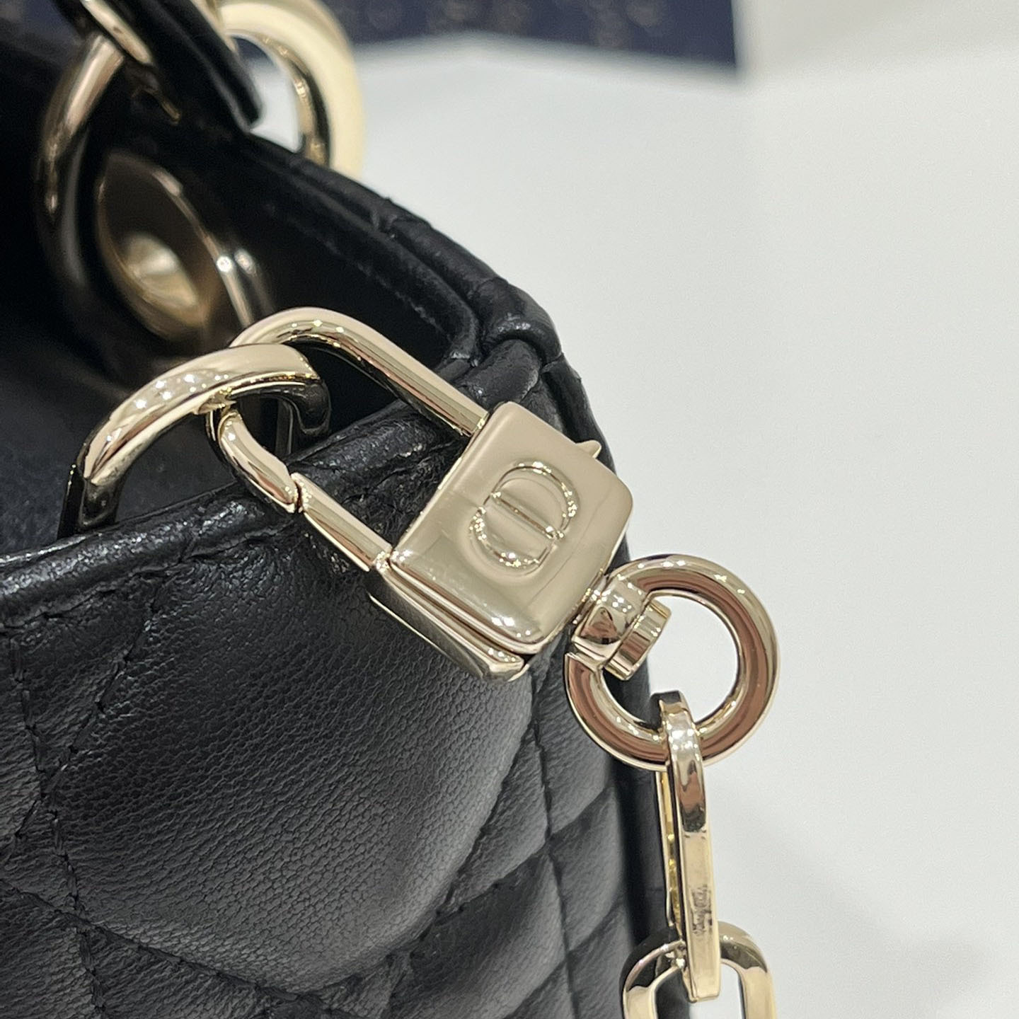 SMALL LADY D-JOY BAG