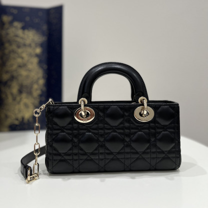 SMALL LADY D-JOY BAG