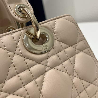 SMALL LADY D-JOY BAG