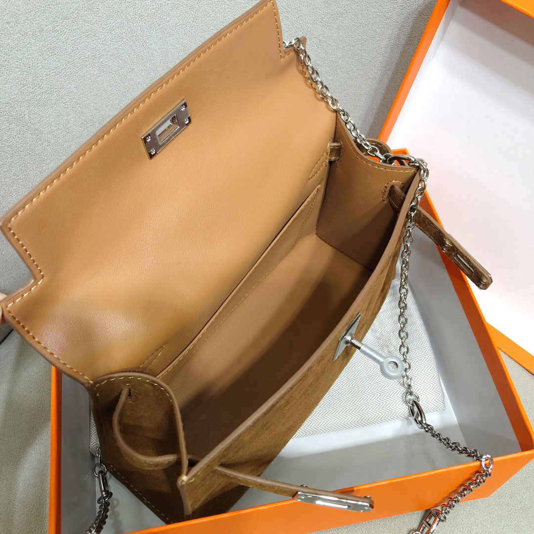 Herthtmès Doblis Kelly 22 Pochette