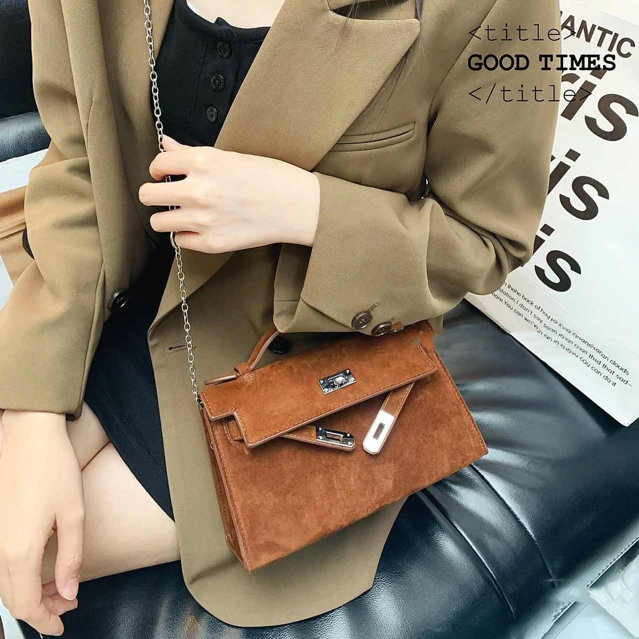 Herthtmès Doblis Kelly 22 Pochette