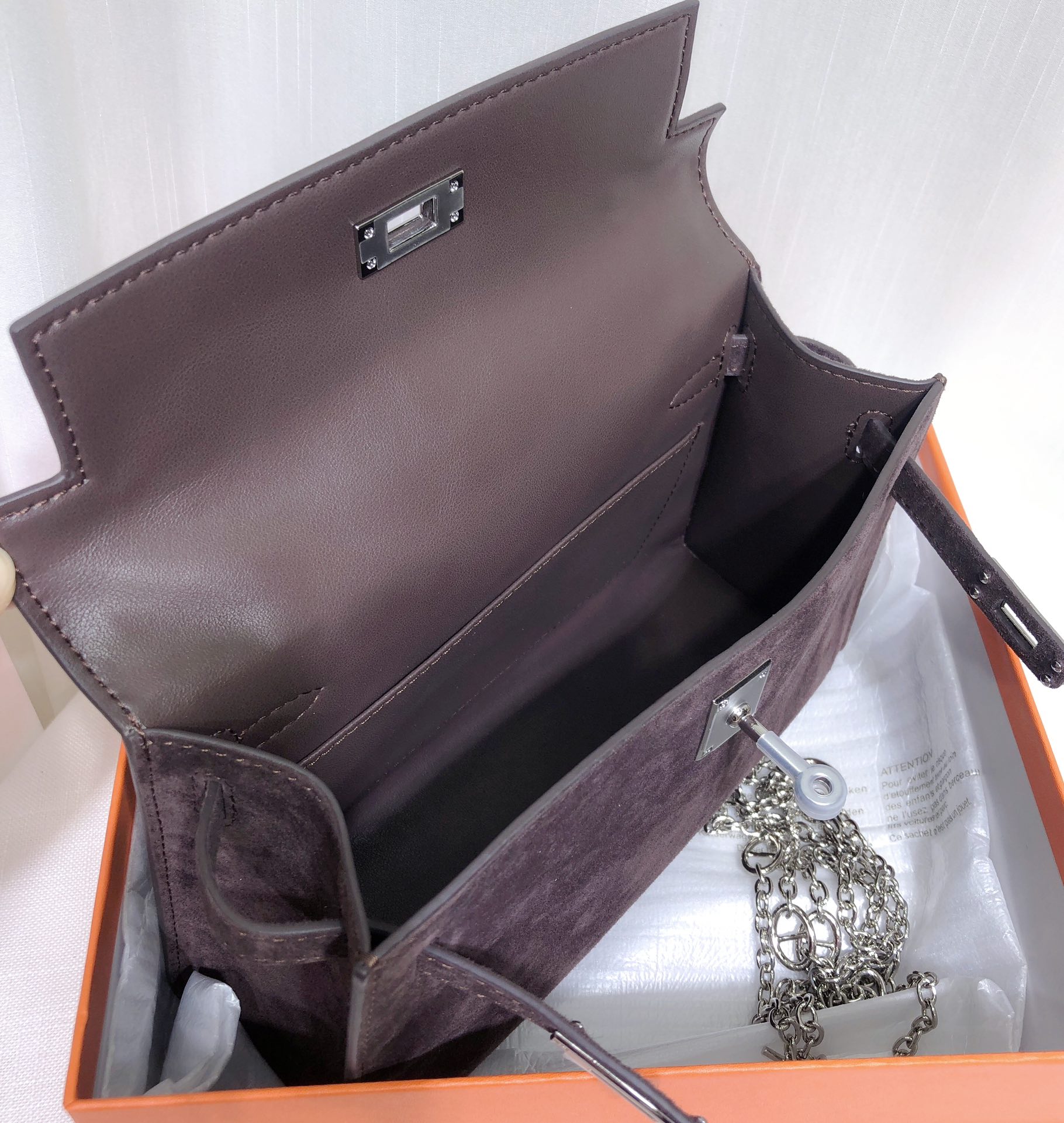 Herthtmès Doblis Kelly 22 Pochette