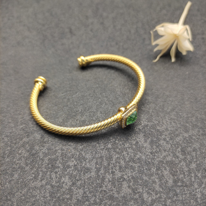 Cable Classics Bracelet with Green Agate and Diamonds 18K Yellow Gold 4mm