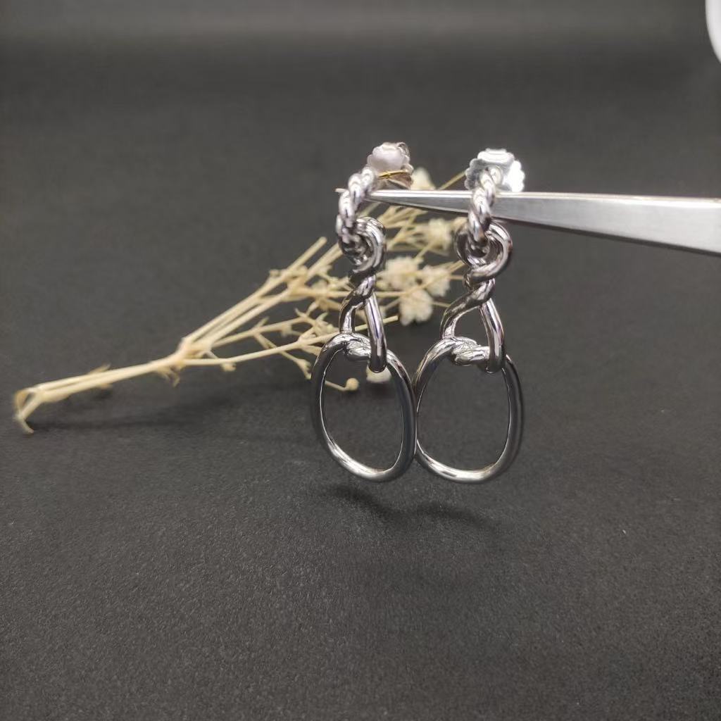 Sculpted Chain Drop Earrings