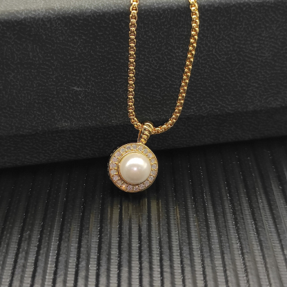 Pearl Classics Cable Halo Amulet 18K Yellow Gold with Diamonds