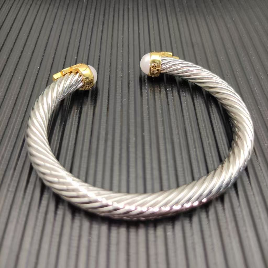7mm Cable Bracelet with Pearls & Diamond Accents – Gold Cap