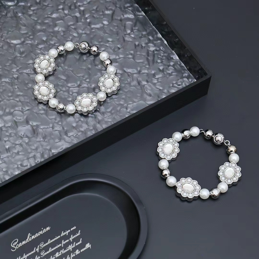 Silver Flower Brass Glass Bead Bracelet