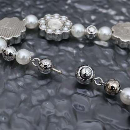 Silver Flower Brass Glass Bead Bracelet