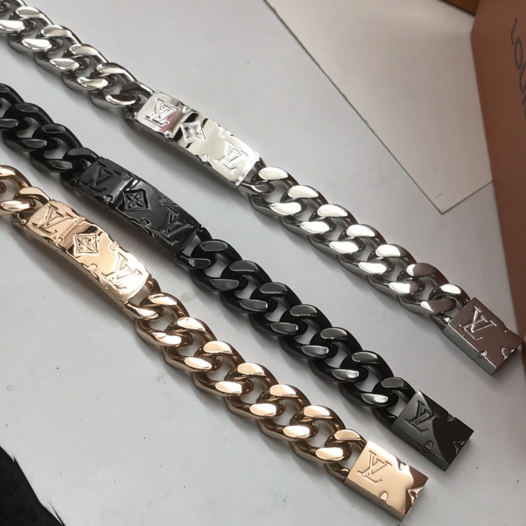 LV Chain Links Bracelet