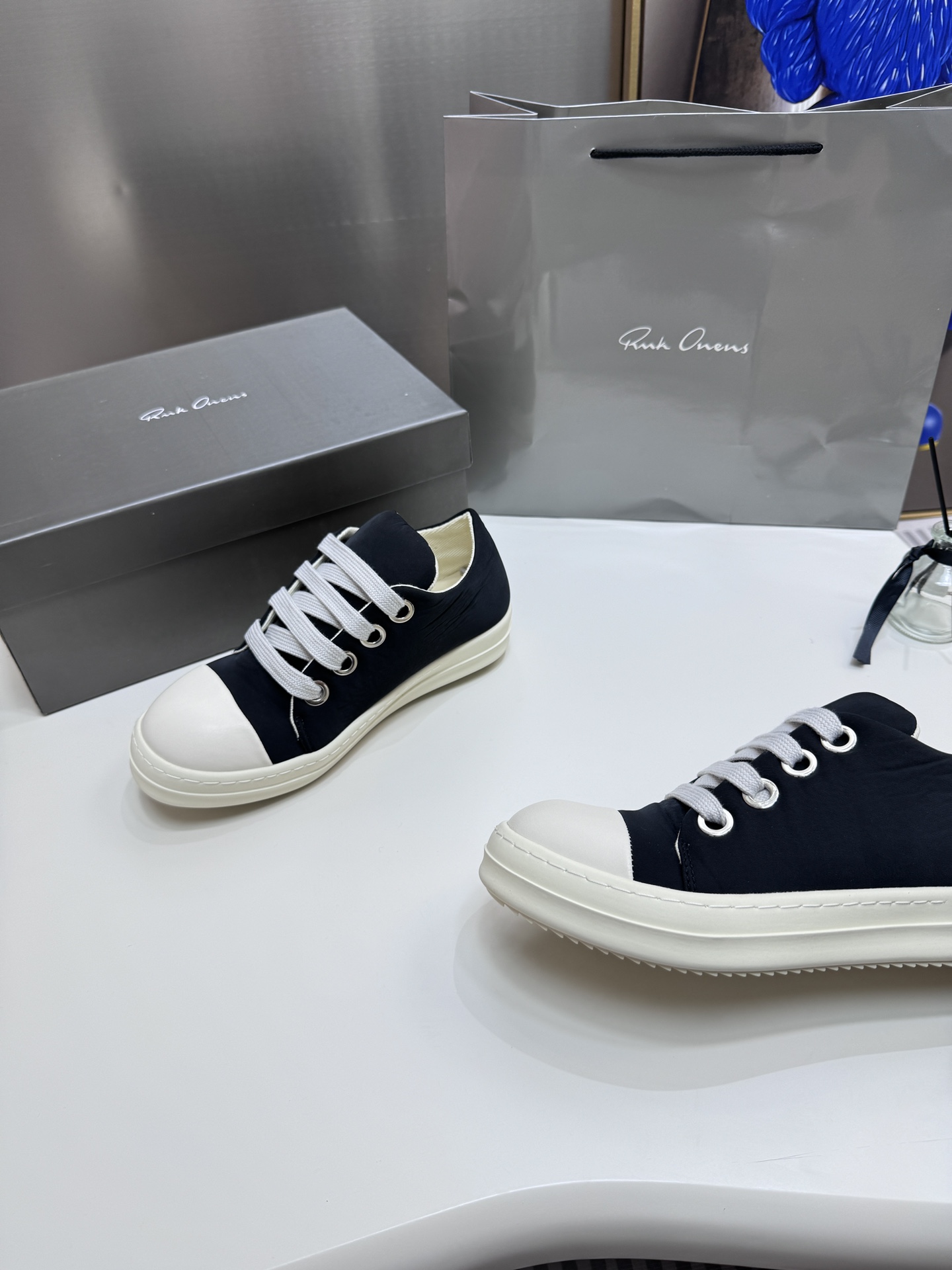 FW24 PORTERVILLE SHOES