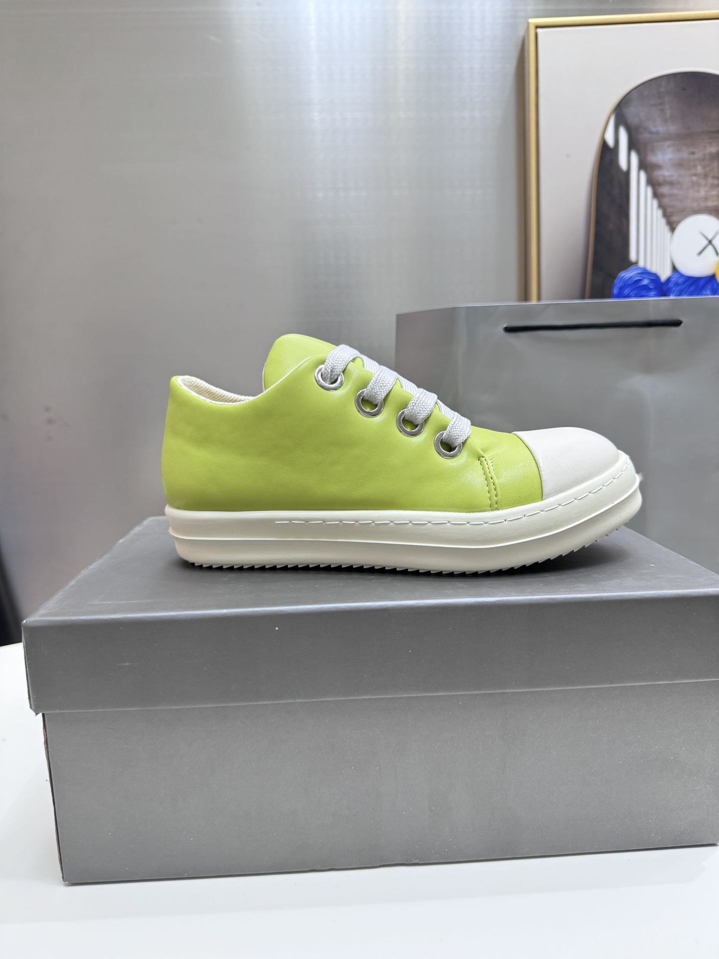 FW24 PORTERVILLE SHOES