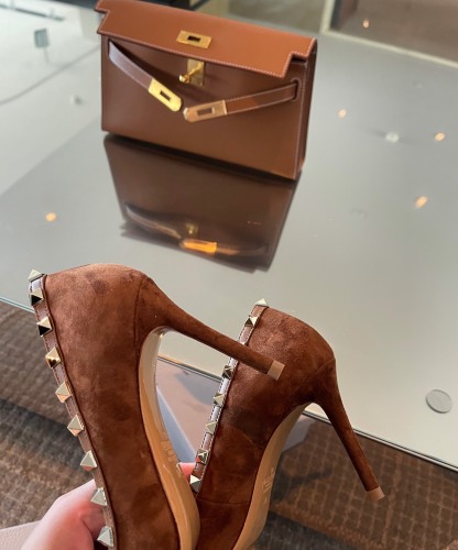 Brown Garavani Rockstud 85mm Heels