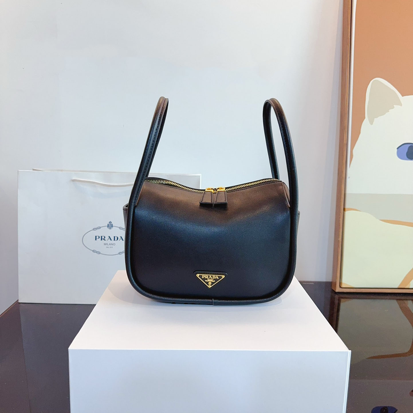 *Darling leather handbag