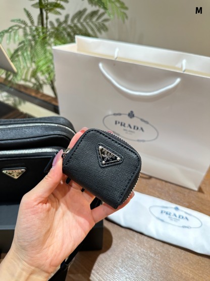 *Saffiano leather shoulder bag