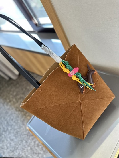 Puzzle Fold tote in shiny calfskin