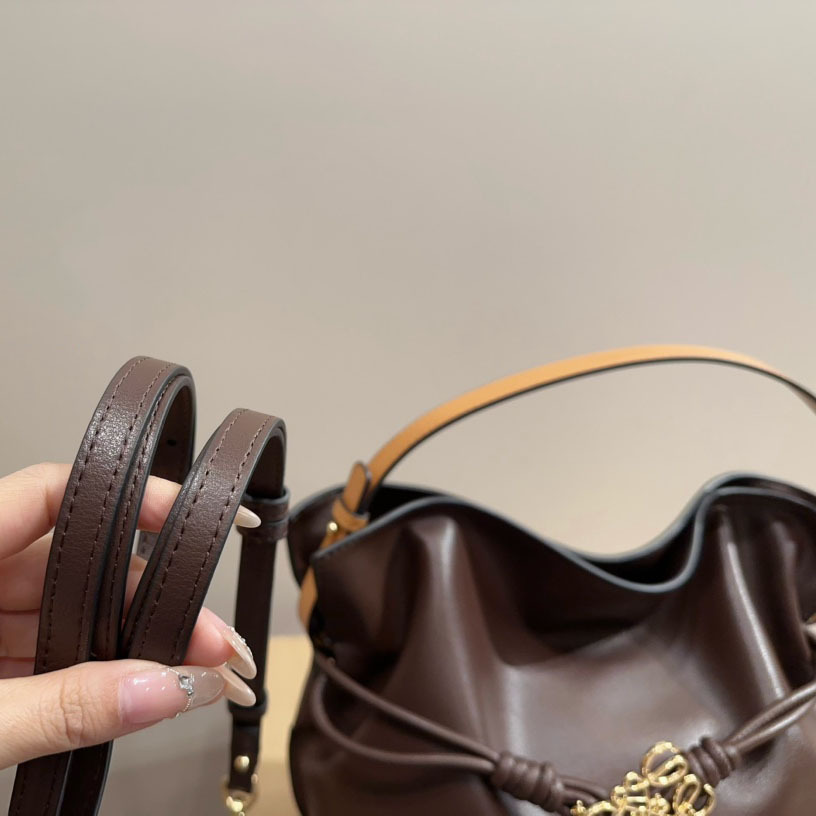 Flamenco clutch in nappa calfskin