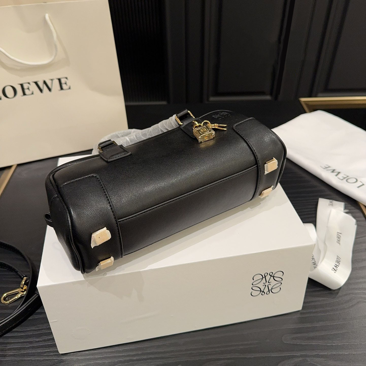 Amazona 23 Cropped bag in nappa calfskin