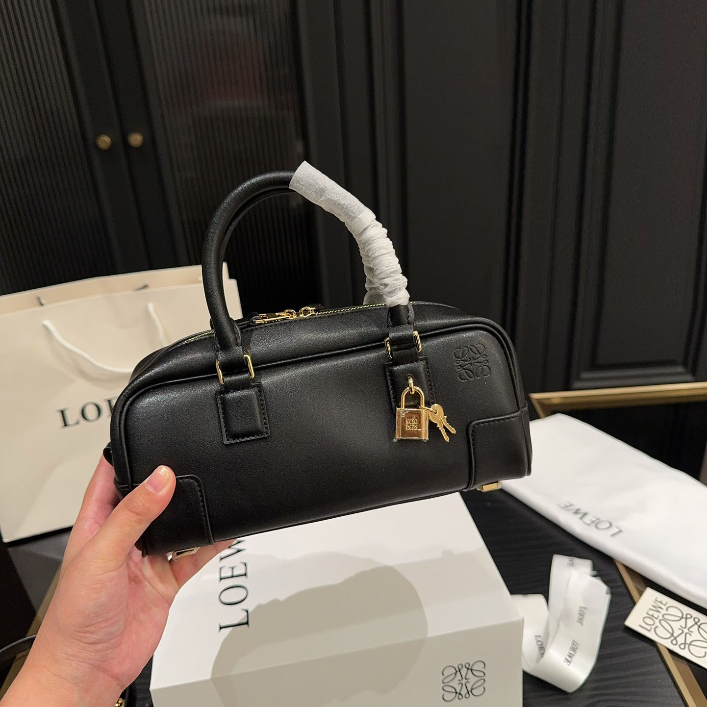 Amazona 23 Cropped bag in nappa calfskin