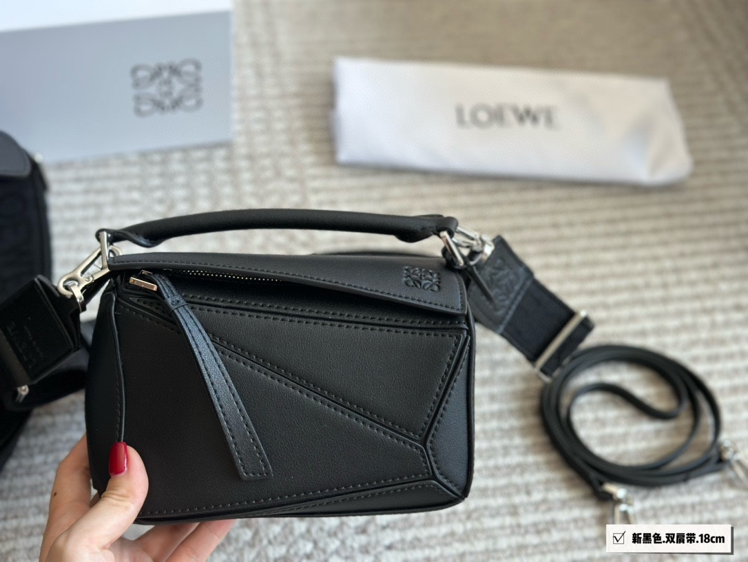 Puzzle bag in soft grained calfskin