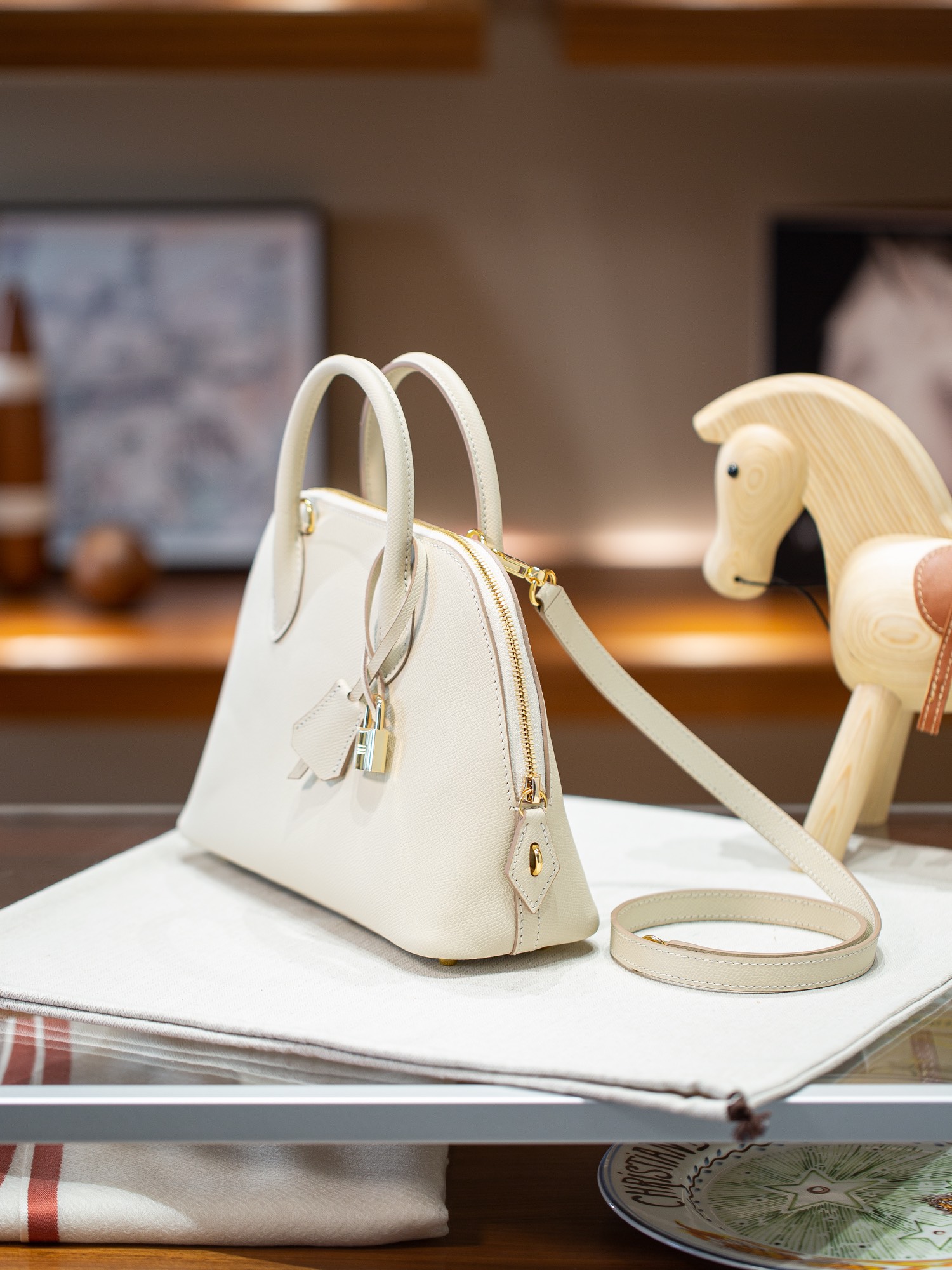 BOLIDE 25 FIRST LAYER EPSOM COWHIDE WHITE