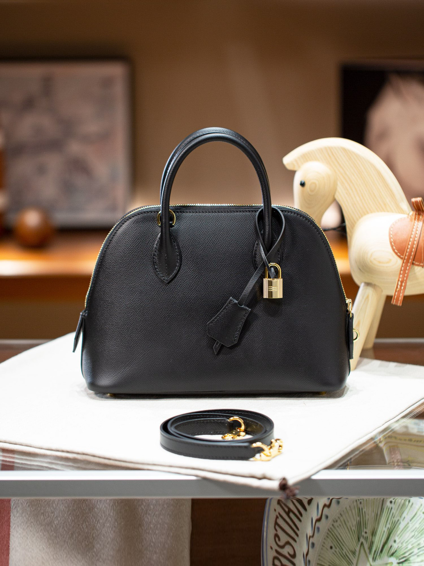 BOLIDE 25 FIRST LAYER EPSOM COWHIDE BLACK