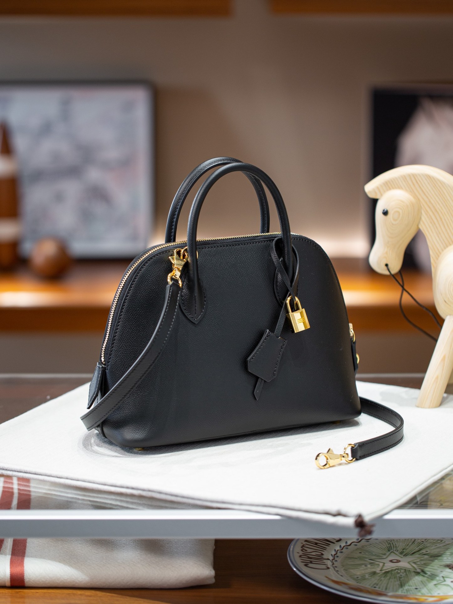 BOLIDE 25 FIRST LAYER EPSOM COWHIDE BLACK