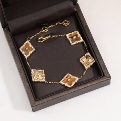 Retro palace style diamond brushed four-leaf clover shell agate chalcedony double-sided bracelet