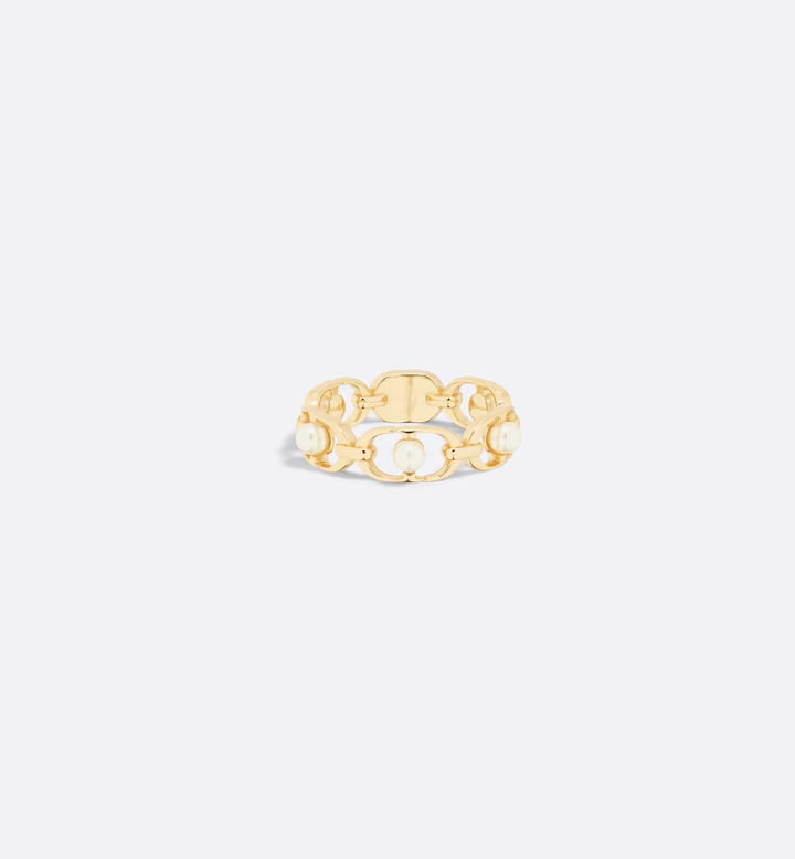 30 Montaigne Jolie Ring