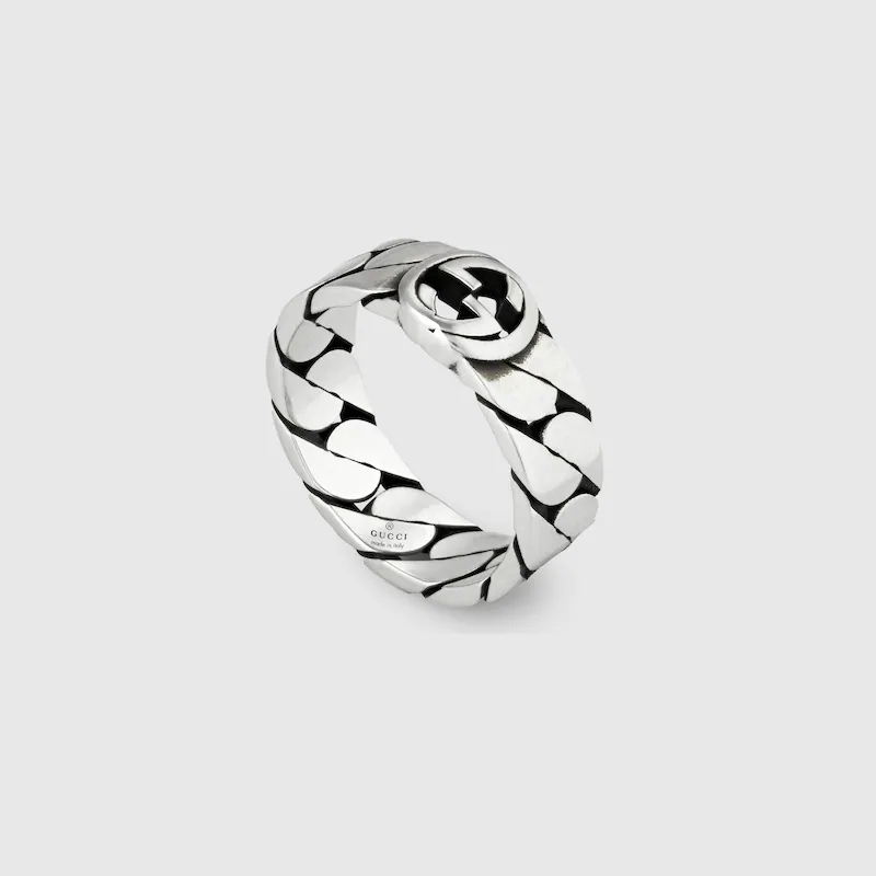 WIDE INTERLOCKING RING