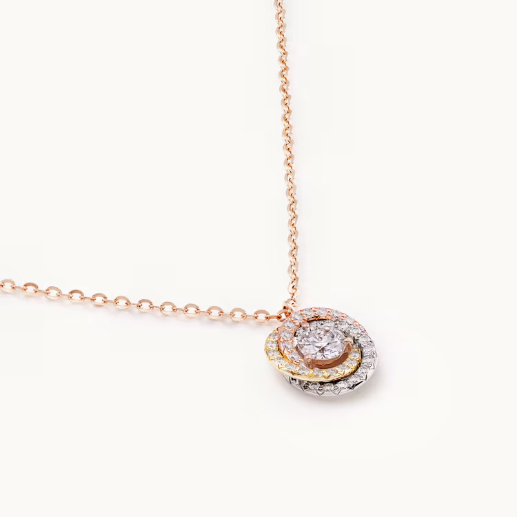 Trinity pendant, 1 diamond, paved