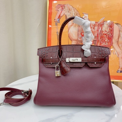 Herthtmes Togo Matte Alligator Birkin Touch 25/30 Gold