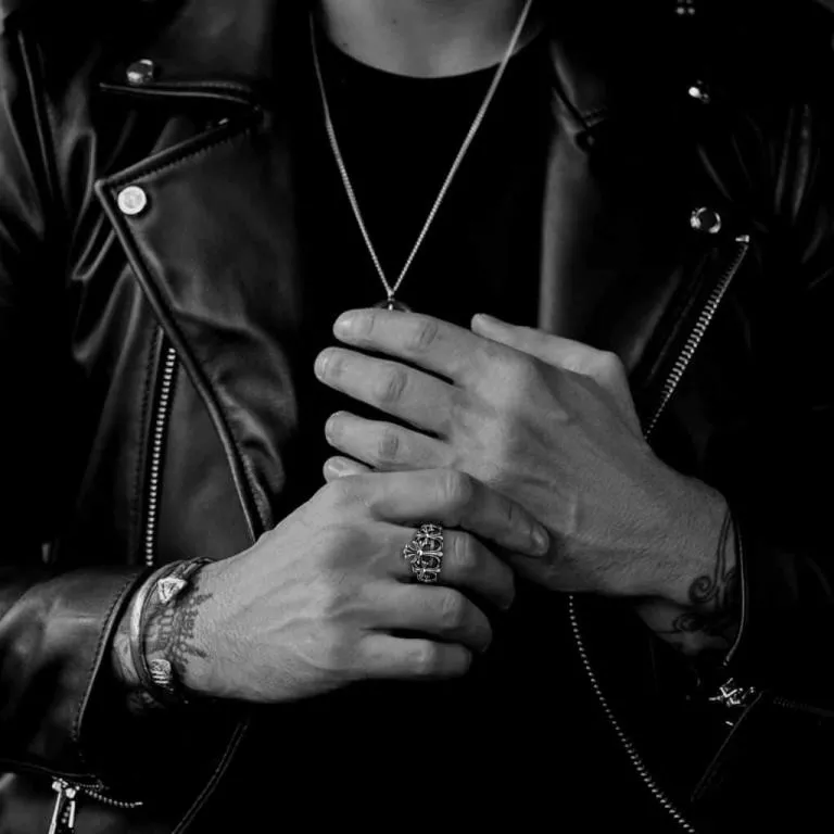 CROSS CROWN RING Z23