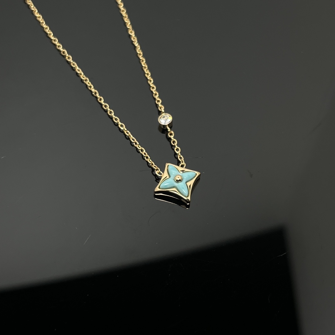 Color Blossom BB Star Pendant, Yellow Gold, Amazonite and Diamond
