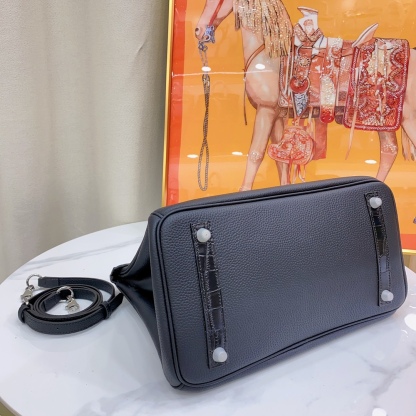 Herthtmes Togo Matte Alligator Birkin Touch 25/30 Gold