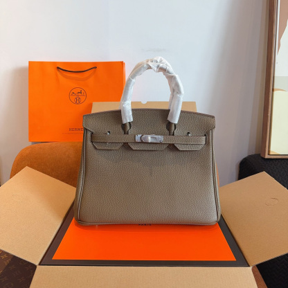 *Birkin 30 Bag