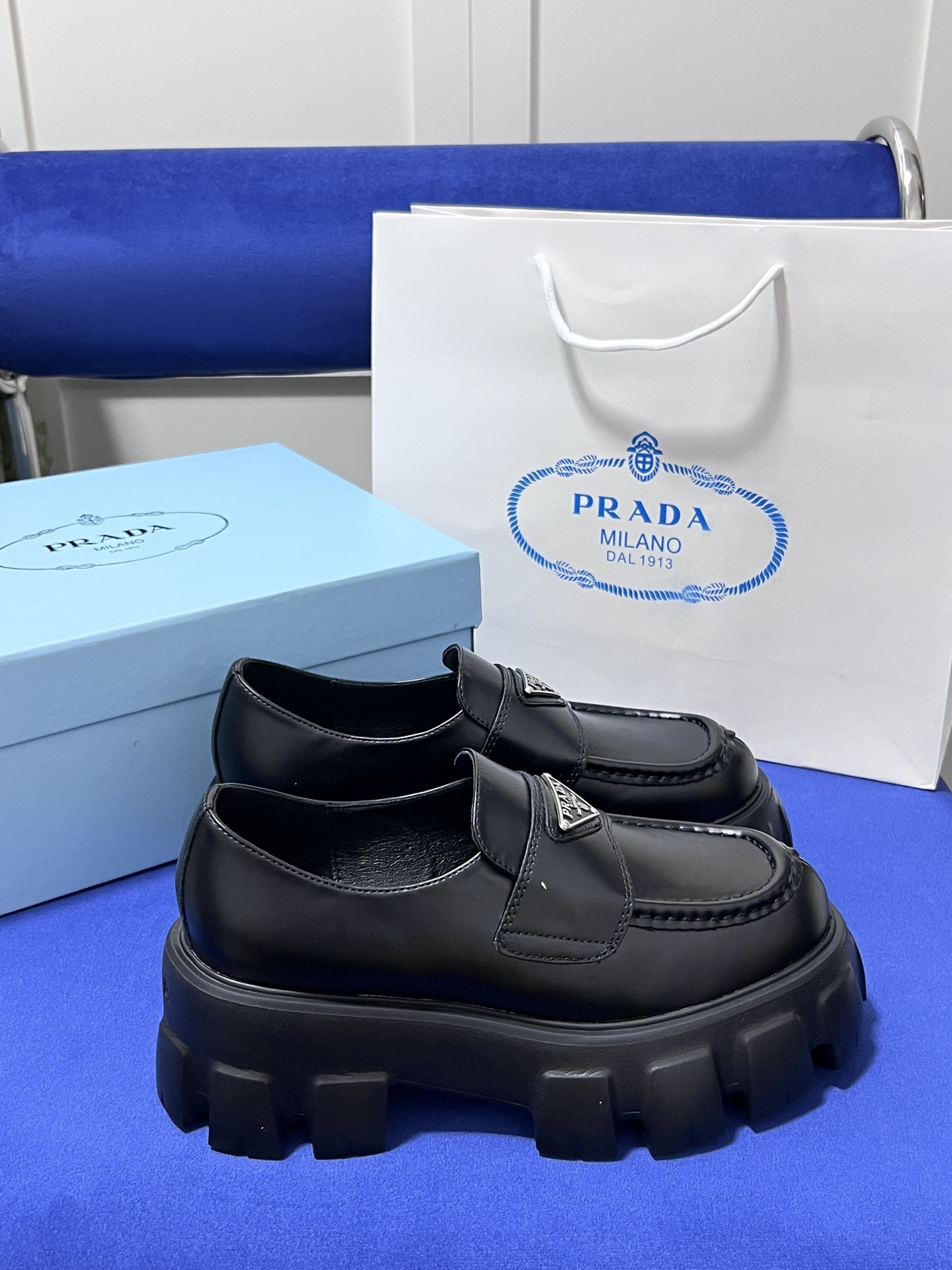 Monolith Lug Sole Loafer