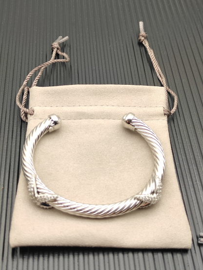 Dathtvid Yurthtman 18K 925 Diamond Cable Cuff Bracelet,7mm