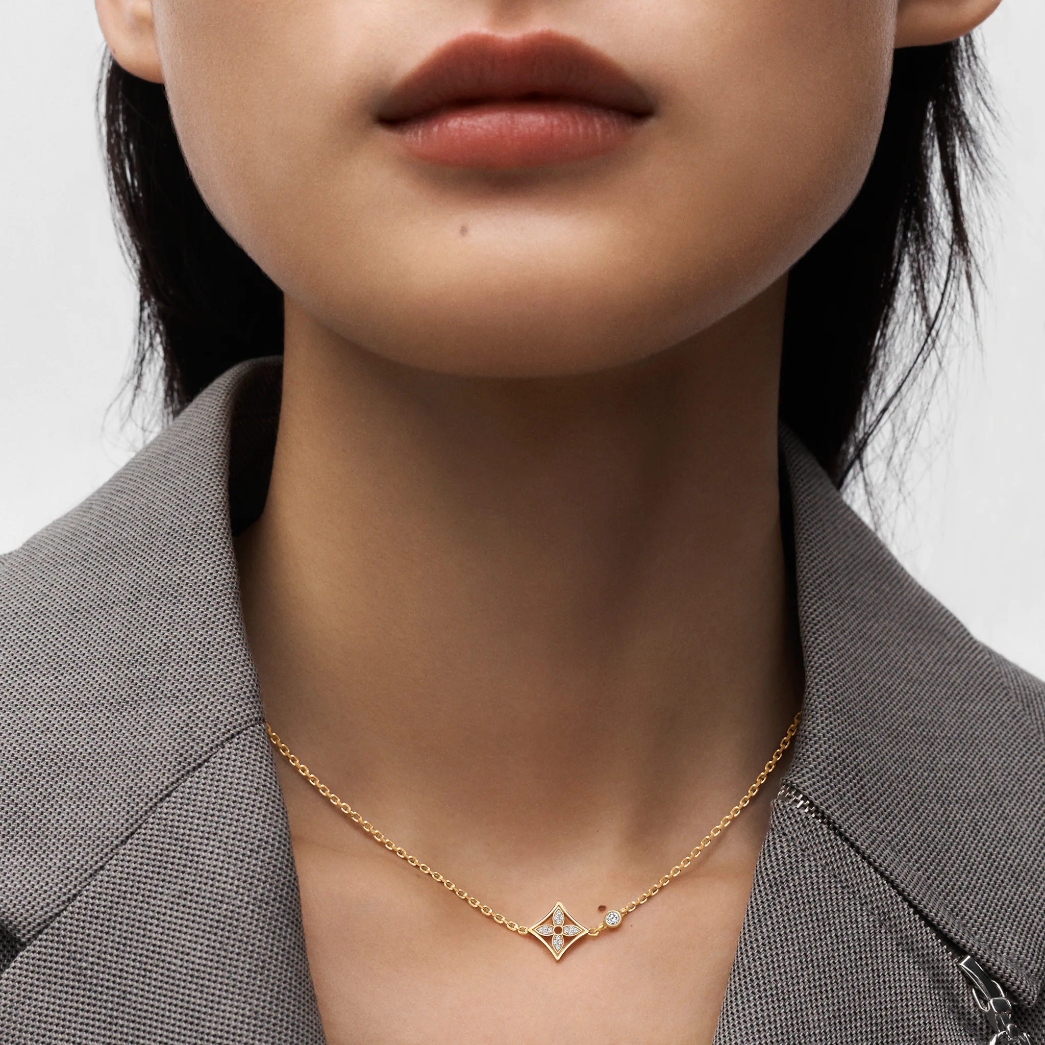 Idylle Blossom Pendant, Yellow Gold And Diamonds