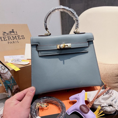 Kelly 25 Sellier Bag Gold Epsom Leather with Gold Hardware