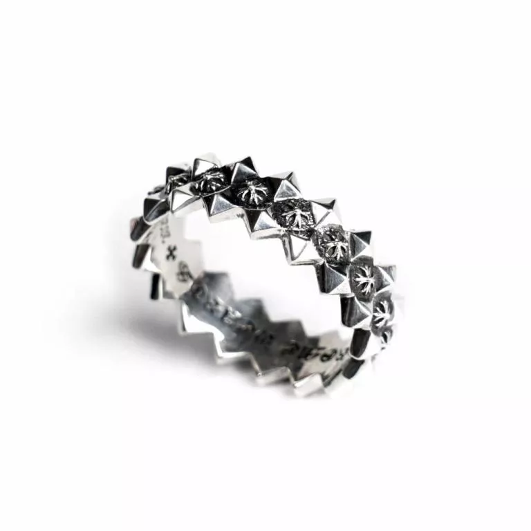 CH PLUS RAGGED EDGE RING