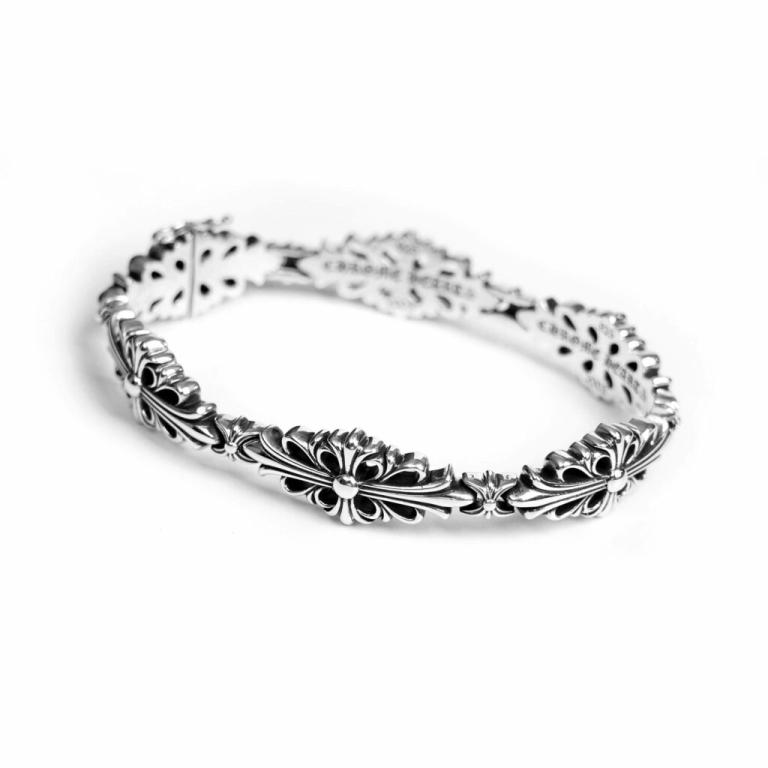 DOUBLE CROSS PATTERN BRACELET